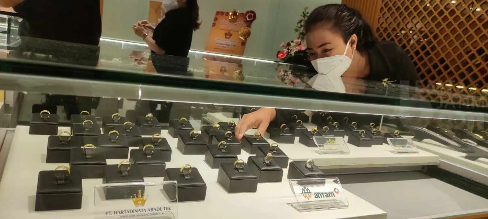 Hartadinata Abadi Catat Laba Melejit 176% di Semester I/2025